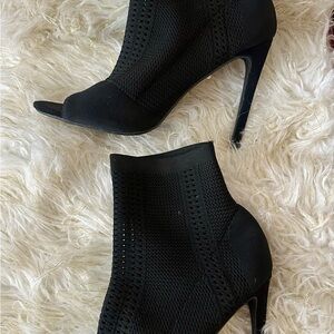 CAPE ROBBIN Elnora Women's Black
Mesh High Ankle Peep Toe Heels
Booties Size